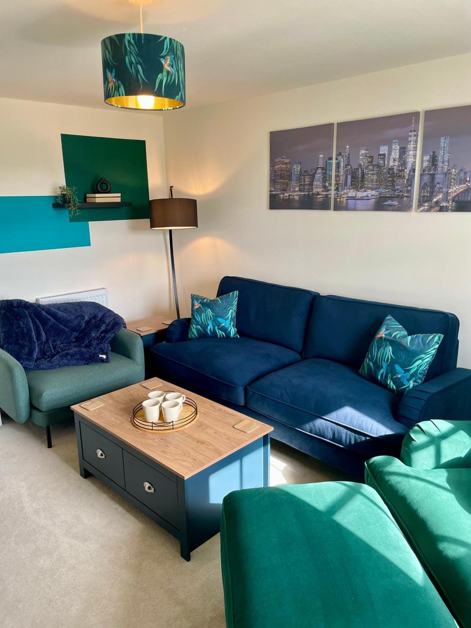 3-Bedroom Luxury Stay With Free Parking Market Harborough Exterior photo